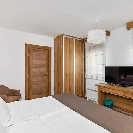 Hotel Meridian 4*