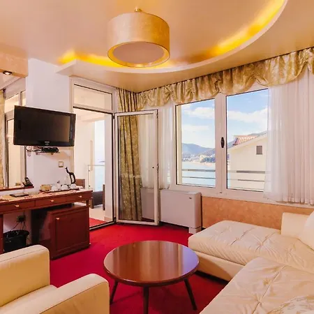 Meridian 4*