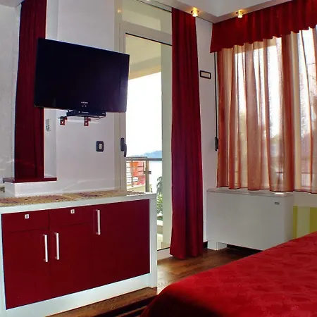 Meridian 4* Budva