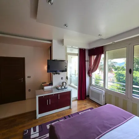 Hotel Meridian