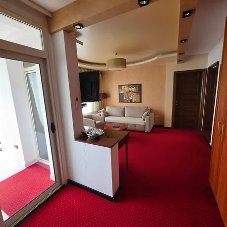 Meridian Hotel