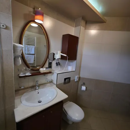 Hotel Meridian 4*
