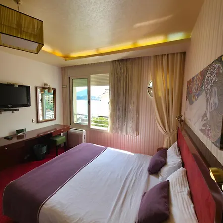Hotel Meridian